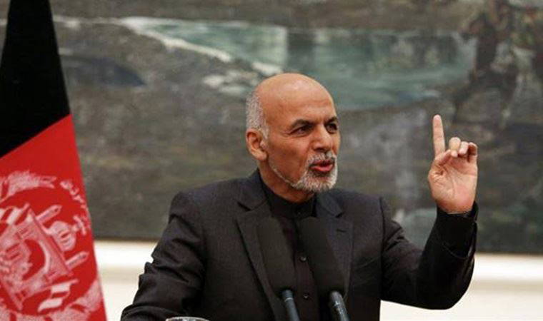 Afganistan Cumhurbaşkanı Gani, Taliban'ın yönetimi ele geçirmek için şiddeti artırdığını belirtti
