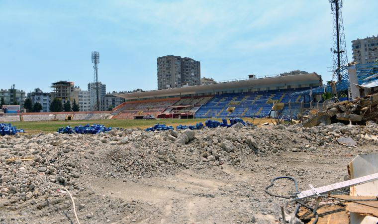 5 Ocak Fatih Terim Stadı’nda yıkım işlemi başladı