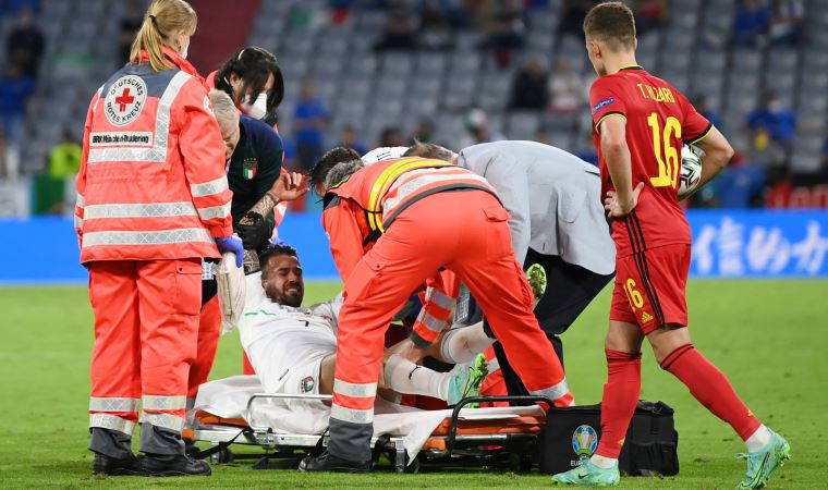 EURO 2020'de Belçika - İtalya mücadelesinde sakatlanan Spinazzola sahalardan uzak kalabilir