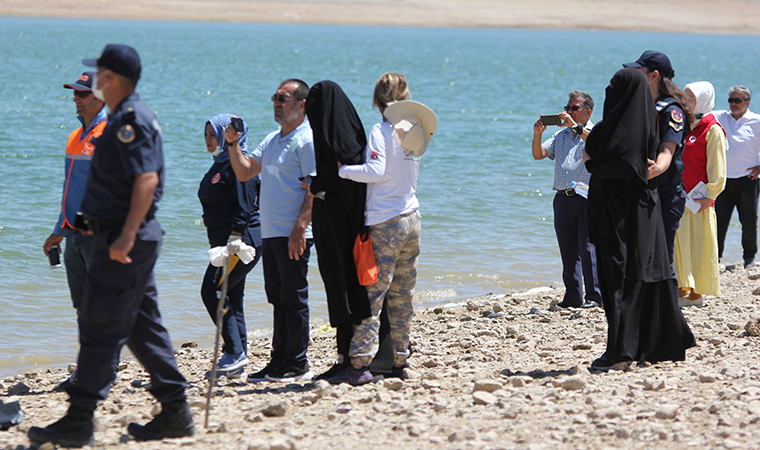 Baraj gölünde kaybolan 3 kızın cesedine ulaşıldı