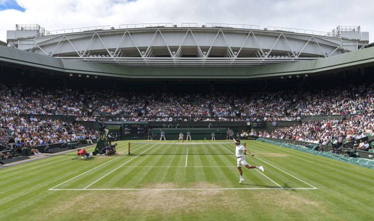 Wimbledon’da maçlar tam kapasiteyle oynanacak