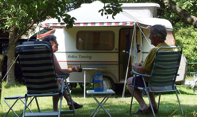Marmaris'te kamuya ait alanlarda karavancıların konaklamalarına izin verilmiyor