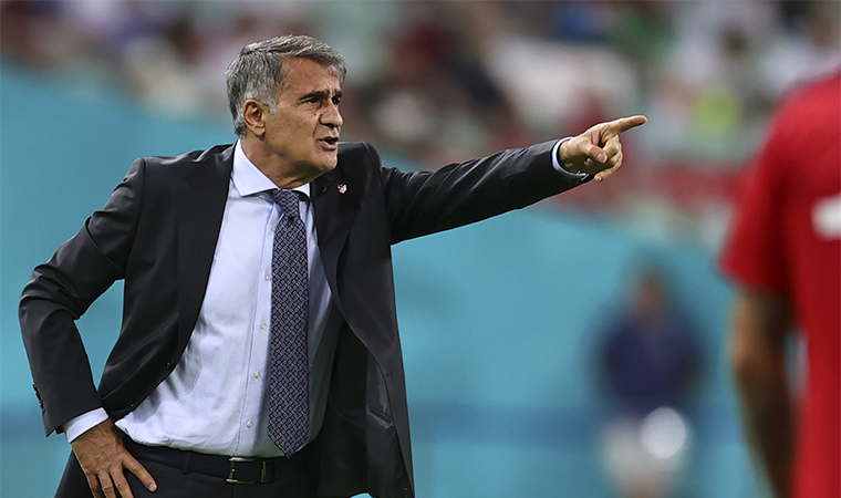 A Milli Futbol Takımı'nda Şenol Güneş'ten toplantı kararı