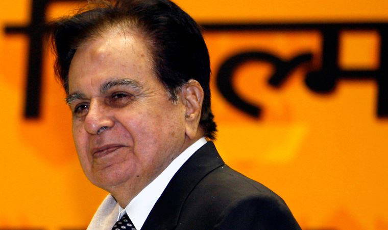 Bollywood yıldızı Dilip Kumar yaşamını yitirdi
