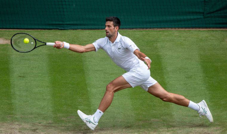 Djokovic ve Shapovalov, Wimbledon'da yarı finale çıktı