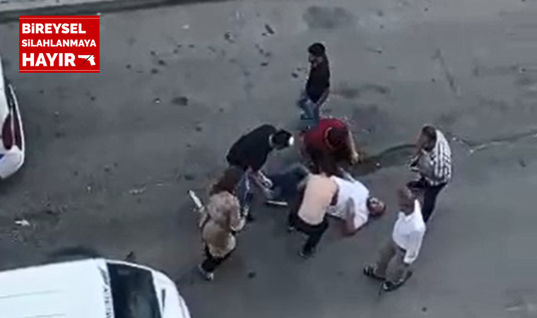 Sokak ortasında 'yasa dışı bahis' çatışması: 4 yaralı