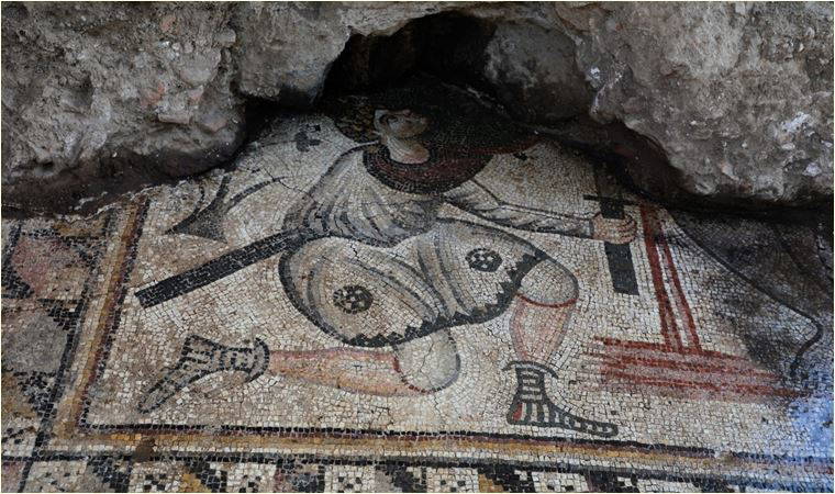 Kaçak kazıda bulunan Bizans mozaikleri, Zeugma Müzesi'ne taşındı