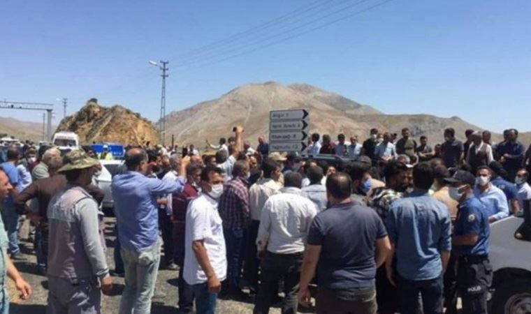 Adıyaman'da tütün üreticileri evleri basılarak gözaltına alındı