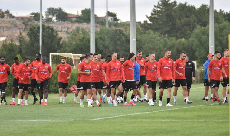 Kayserispor Carlos Mane’yi kadrosuna kattı