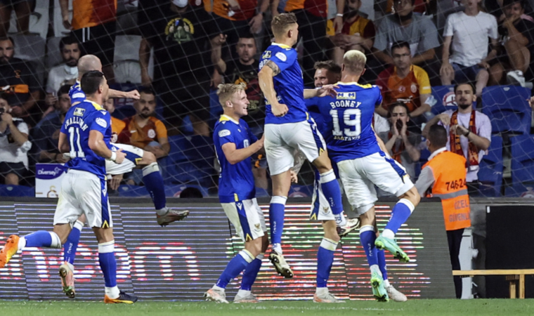 St. Johnstone'da Callum Davidson, Galatasaray maçı öncesi konuştu