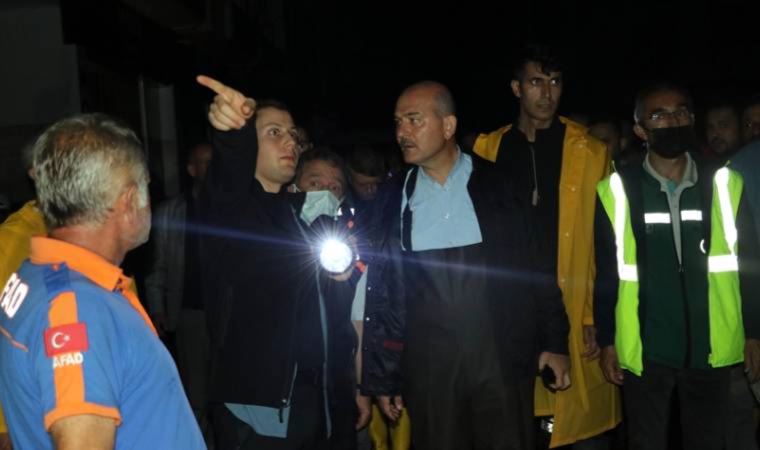 Bakanlar Soylu ve Kurum'dan sel bölgesinde ortak açıklama: 