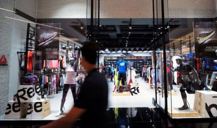 Adidas tarafından satın alınan spor giyim devi için satış kararı