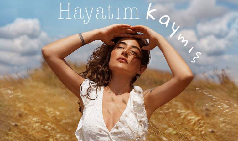 Melek Mosso'dan yaz sürprizi: Hayatım Kaymış
