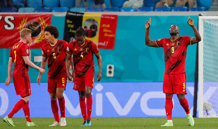 Chelsea'ye transfer olan Lukaku,  taraftarlardan tehdit mesajları alıyor