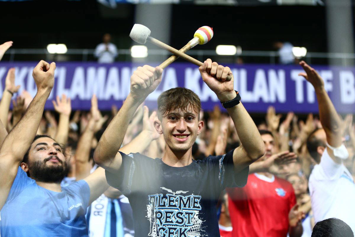 Fenerbahçe Adana deplasmanından gülerek ayrıldı! Adana Demirspor 0-1 Fenerbahçe