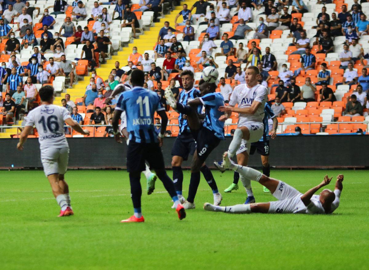 Fenerbahçe Adana deplasmanından gülerek ayrıldı! Adana Demirspor 0-1 Fenerbahçe