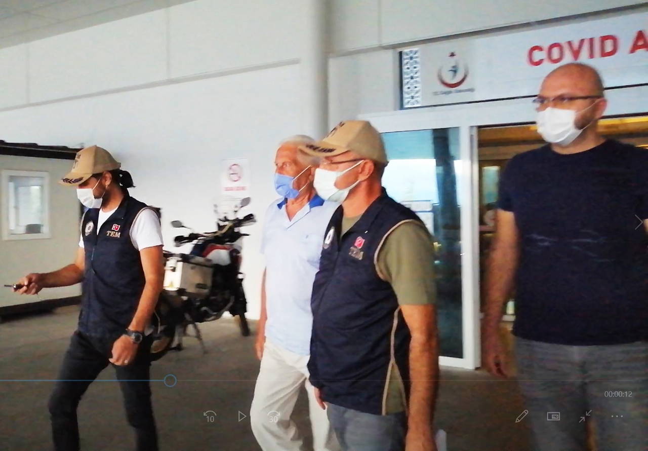 Çetin Doğan ve Çevik Bir cezaevinde