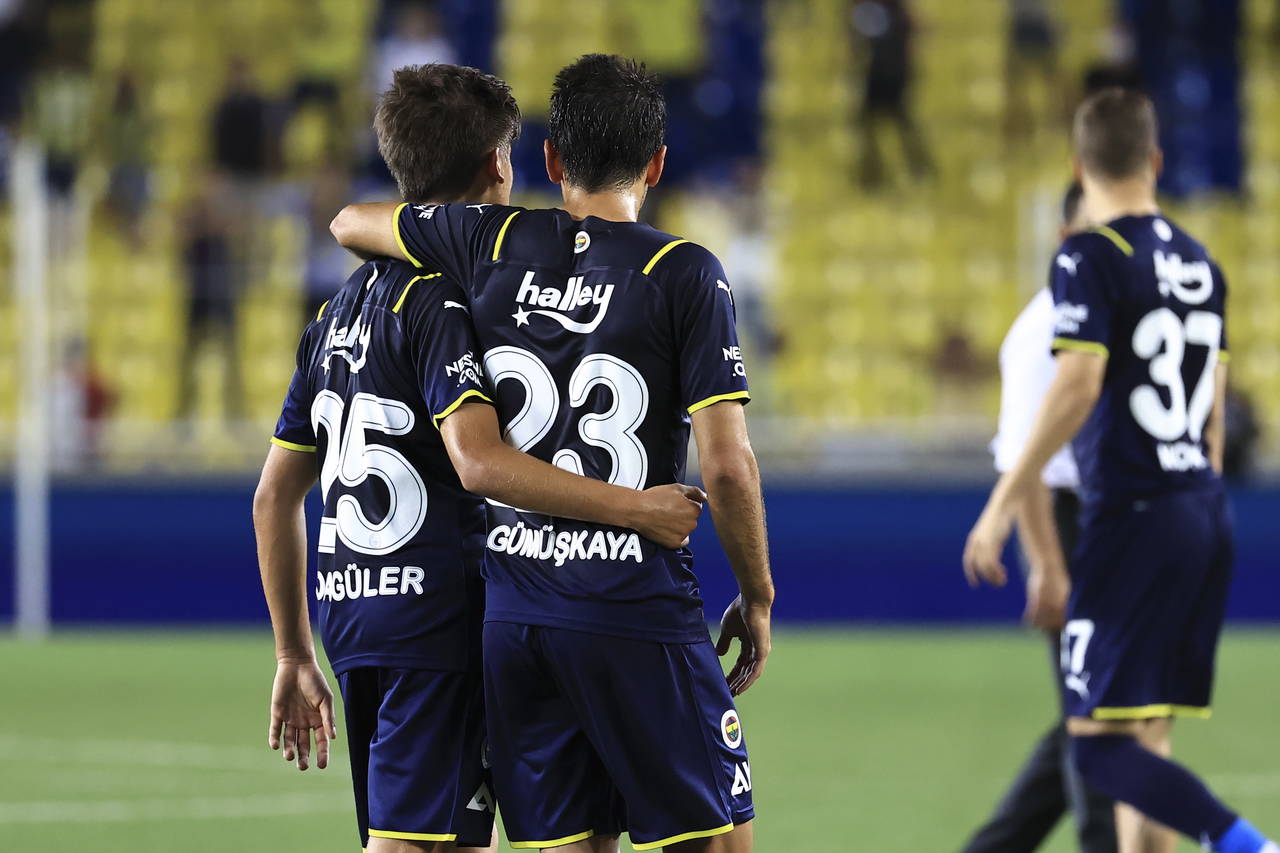 Fenerbahçe'de Sosa ve Arda Güler, kahvaltıda bir araya geldi