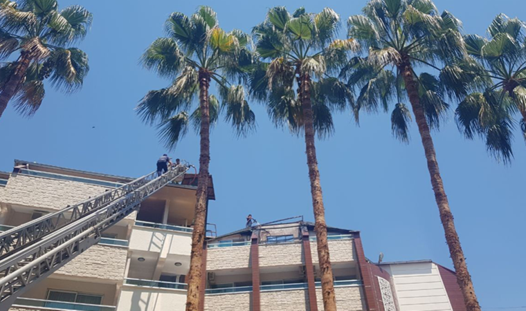 Antalya'da otelde yangın paniği!