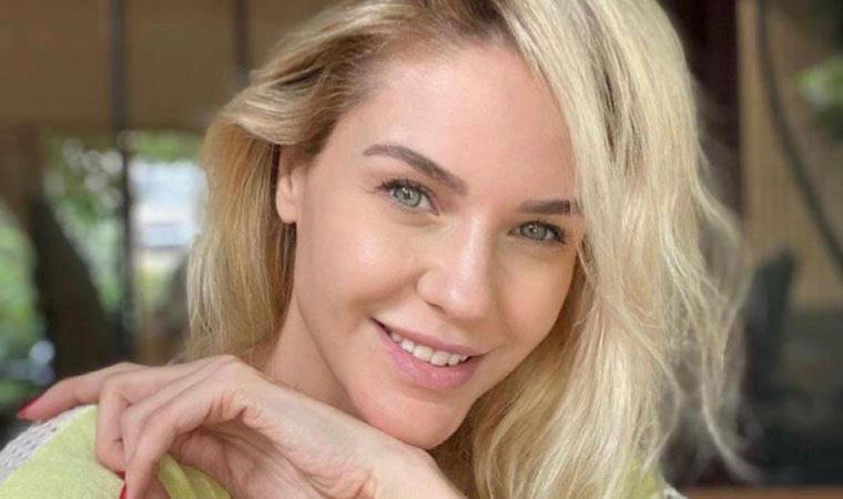 Koronavirüs tedavisi gören oyuncu Emine Ün: Annemin durumu çok ağır