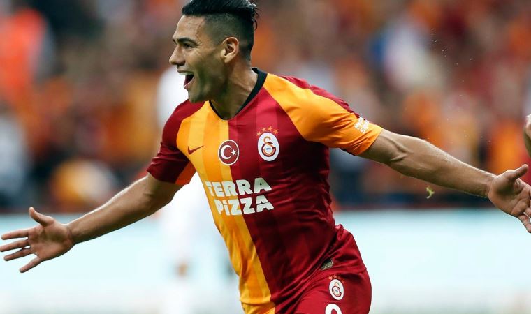 Falcao'nun eşinden 