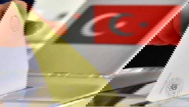 Kararsız ve sandığı protesto eden seçmenlerin yüzde 30'u AKP kaynaklı