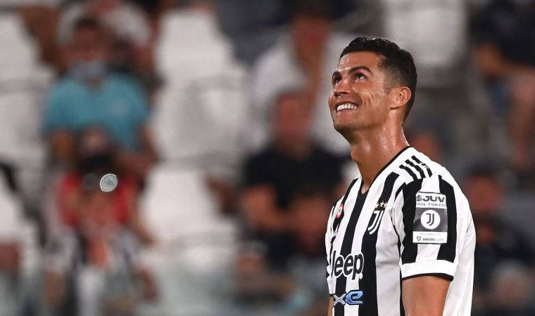 Juventus'ta Cristiano Ronaldo maça ilk 11’de başlamak istemedi