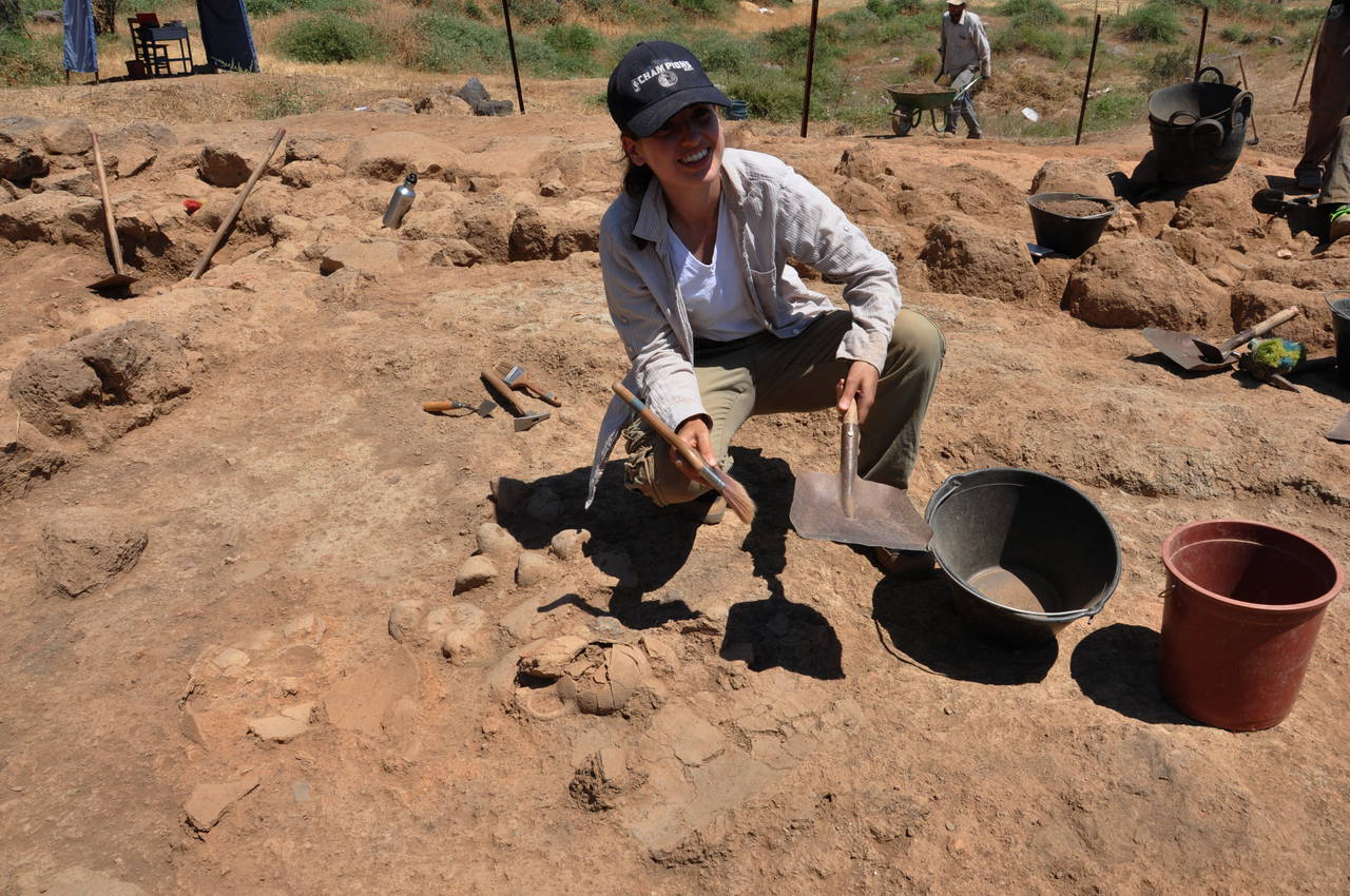 Zincirli Höyük'te, Demir ve Orta Çağ eserleri bulundu