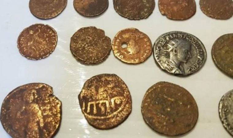 Roma dönemi sikkelerle yakalandılar: 2 kişiye gözaltı