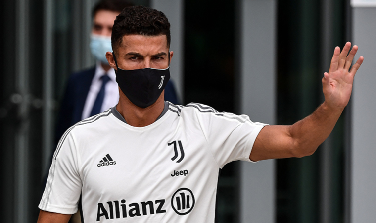 Cristiano Ronaldo, Manchester City'ye gitmek için takım arkadaşlarıyla vedalaştı