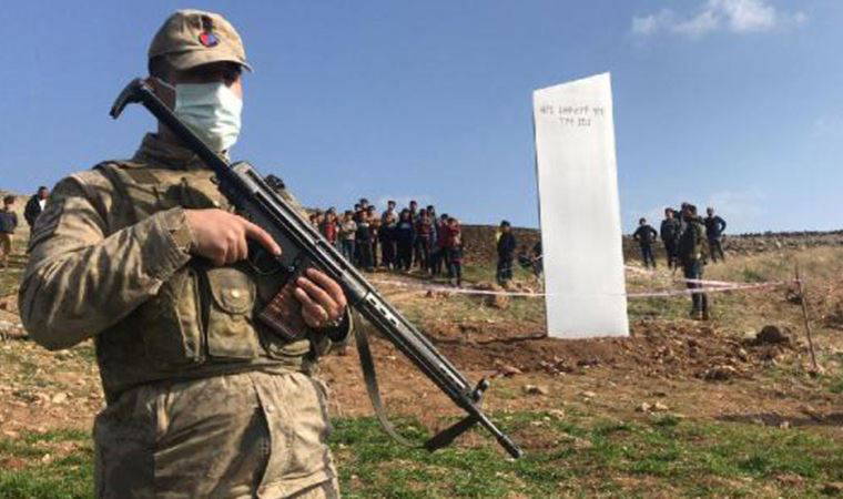 'Gizemli monolit' bu kez tarihi Zerzevan'da ortaya çıktı