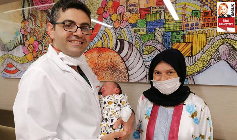 Hem bebeğini sağlıkla doğurdu hem de kavun büyüklüğünde miyomundan kurtuldu