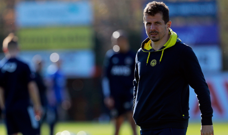 Süper Lig ekiplerinden Göztepe'de teknik direktör adayları netleşiyor