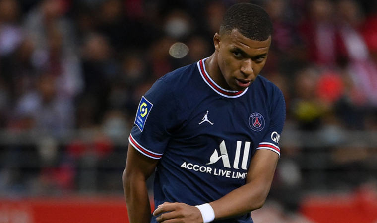 PSG'de Mbappe'nin ayrılması halinde forvet adayları belli