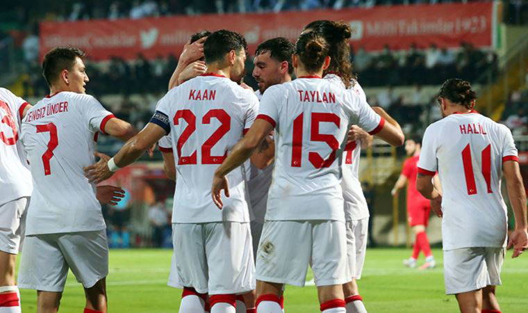 A Milli Takımımızda Halil Akbunar, aday kadrodan çıkarıldı