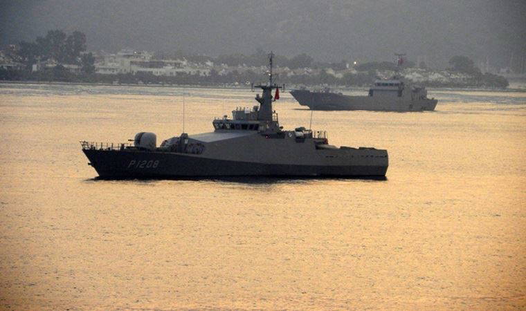 MSB duyurdu: Ören ve Milas bölgelerine karakol botu ve çıkarma gemisi sevk edildi