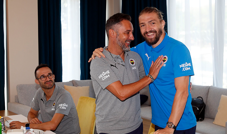 Fenerbahçe'de Caner Erkin'in menajeri Batur Altıparmak'tan açıklama