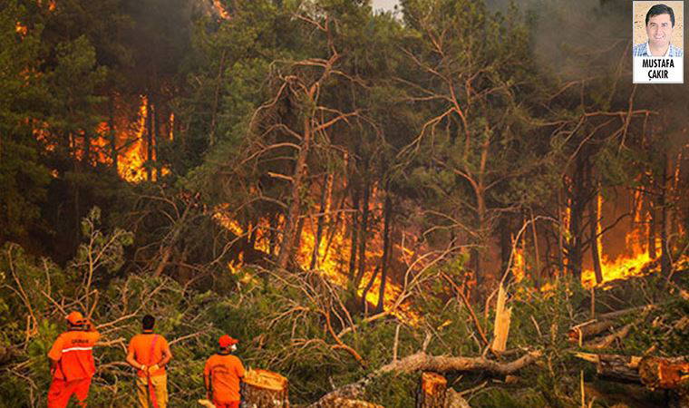 CHP Muğla Milletvekilleri yangın izlenimlerini anlattı: Uçaklar yangına yaklaşmıyor, asker dahil edilmedi