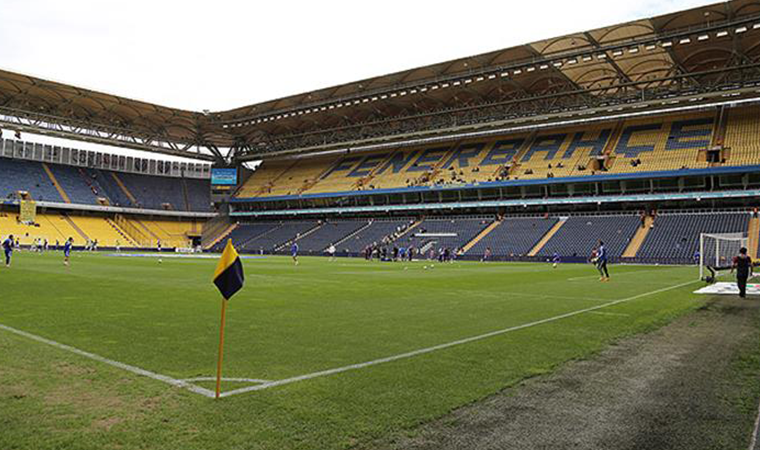 Fenerbahçe, Burak Kapacak ile sözleşme imzalandığını açıkladı