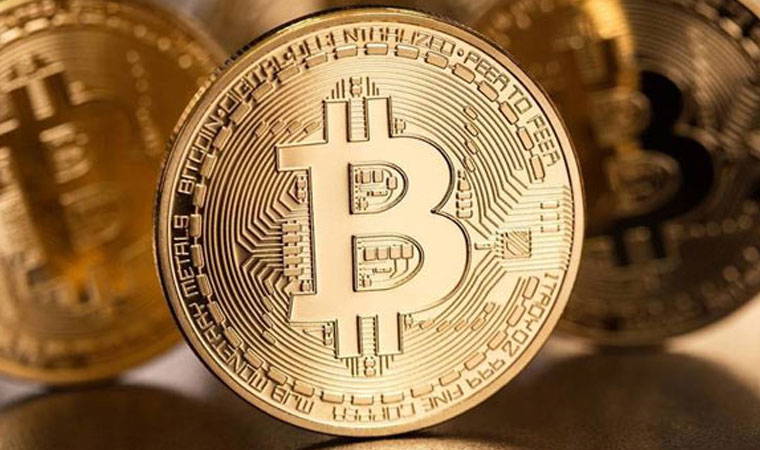 Bitcoin tarihi zirveye yürüyor