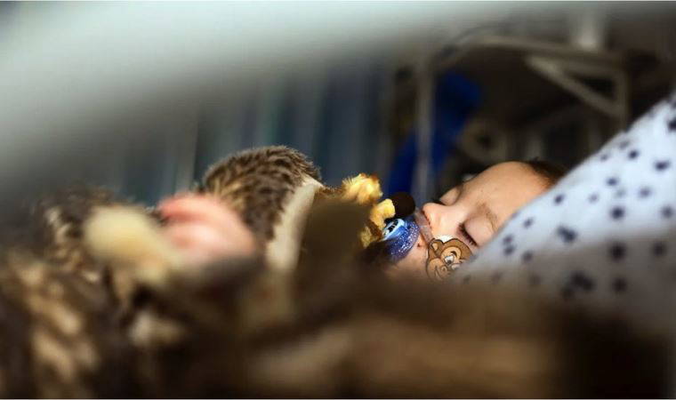 RSV virüsü: Solunum yolu hastalıklarına yol açan virüs son dönemde çocuklarda neden daha fazla görülüyor?