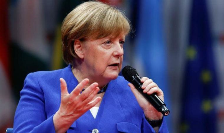 Merkel'in genel seçimlerde oyunu nasıl kullanacağı belli oldu