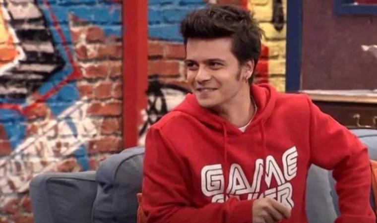 Kanserle mücadele eden Çok Güzel Hareketler 2 oyuncusu Arif Güloğlu'dan duygulandıran paylaşım