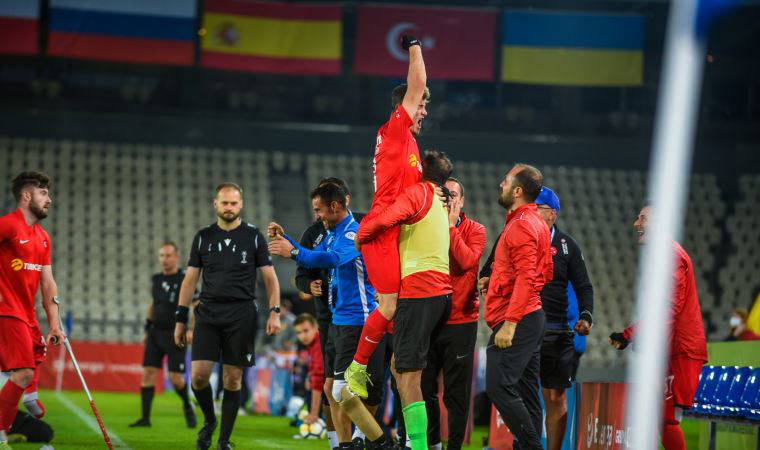 UEFA, Ampute Futbol Milli Takımı'nın Avrupa şampiyonluğunu kutladı