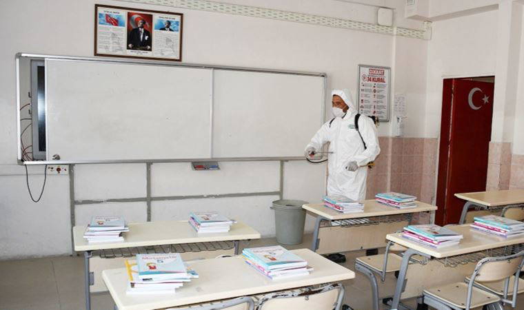 Milli Eğitim Bakanı Özer: Okulları artık kapalı tutma lüksümüz yok