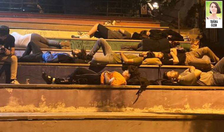 Konut fiyatlarındaki fahiş artışa tepki gösteren öğrenciler hareket başlattı