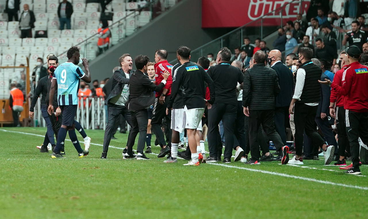 Sergen Yalçın, Balotelli'nin hareketi sonrası konuştu