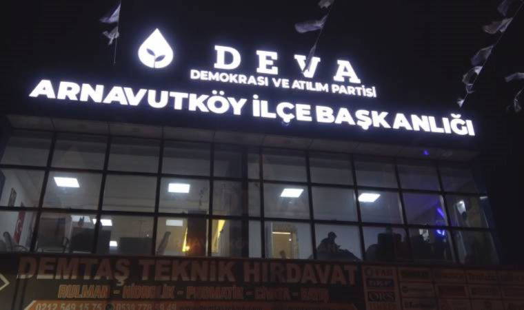 DEVA Partisi Arnavutköy İlçe Başkanlığı'na düzenlenen silahlı saldırının şüphelileri yakalandı