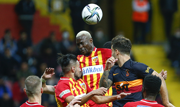 Kayserispor evinde Galatasaray'ı farklı geçti | Kayserispor - Galatasaray (3-0)