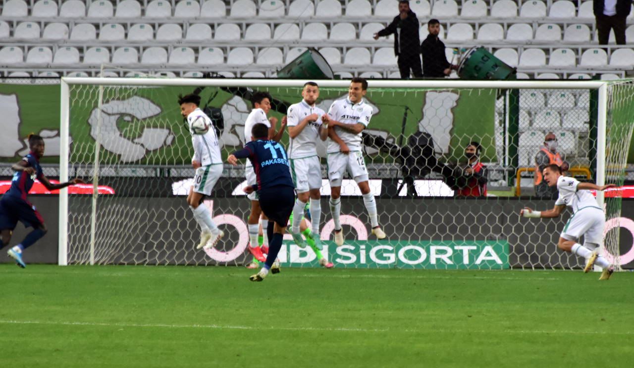 Trabzonspor, Konyaspor karşısında rekor kırdı